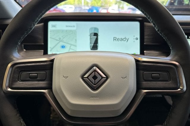 2024 Rivian R1S Adventure