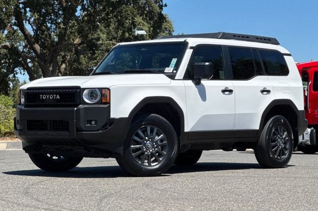 2025 Toyota Land Cruiser 4WD (Natl)