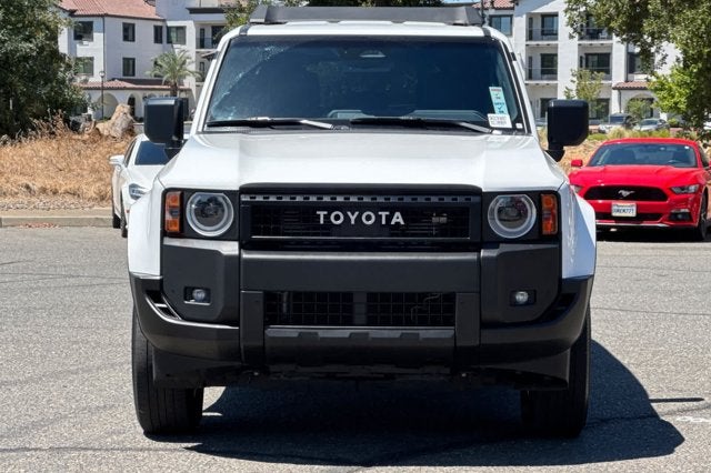 2025 Toyota Land Cruiser 4WD (Natl)