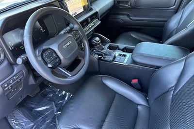 2025 Toyota Land Cruiser 4WD (Natl)
