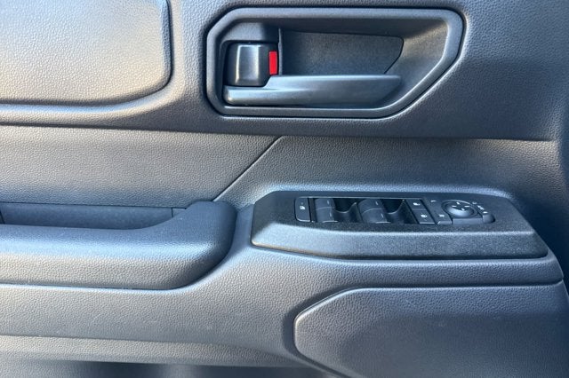 2025 Toyota Land Cruiser 4WD (Natl)