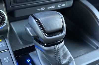 2025 Toyota Land Cruiser 4WD (Natl)