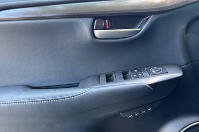 2016 Lexus NX 200t FWD 4dr