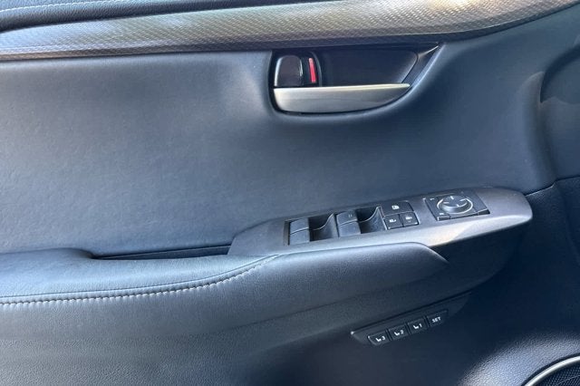 2016 Lexus NX 200t FWD 4dr