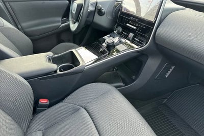 2025 Toyota bZ4X XLE