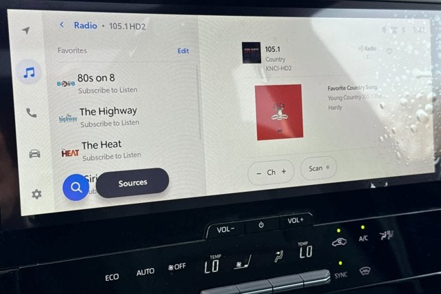 2025 Toyota bZ4X XLE