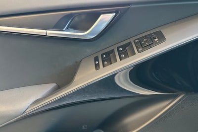 2024 Kia Niro EV Wind