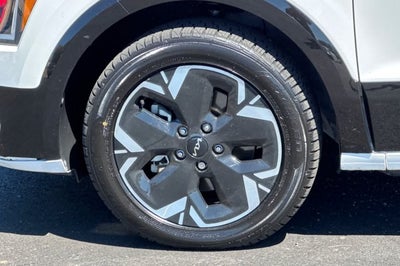 2024 Kia Niro EV Wind