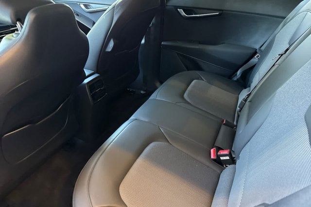 2024 Kia Niro EV Wind