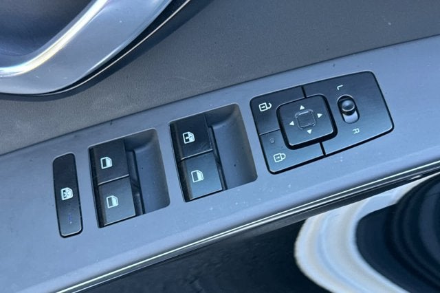 2024 Kia Niro EV Wind