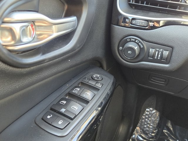 2020 Jeep Cherokee Altitude