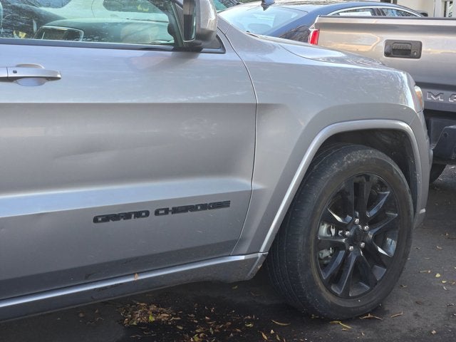 2017 Jeep Grand Cherokee Altitude