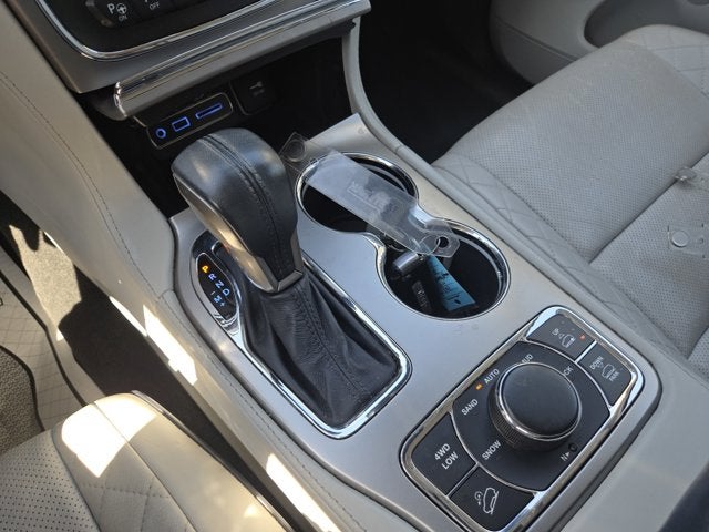 2017 Jeep Grand Cherokee Summit