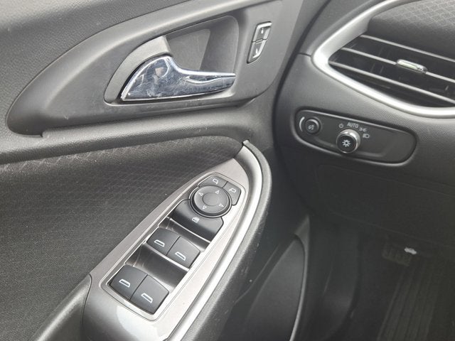 2022 Chevrolet Malibu LS