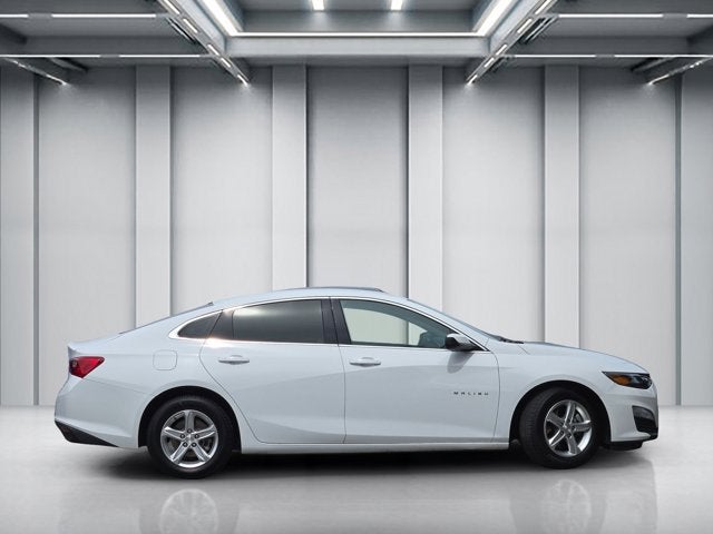 2022 Chevrolet Malibu LS