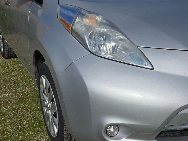 2015 Nissan LEAF S