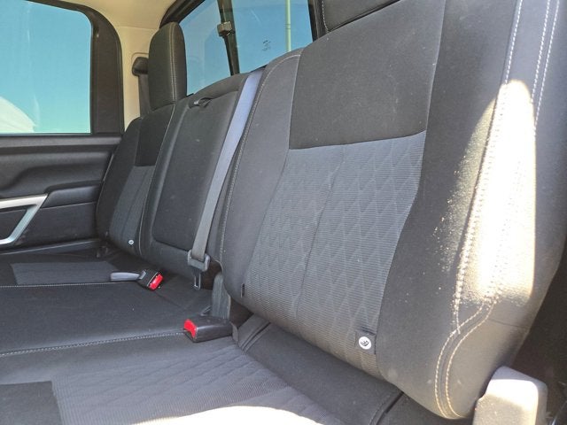 2018 Nissan Titan SV
