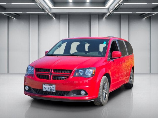 2016 Dodge Grand Caravan R/T