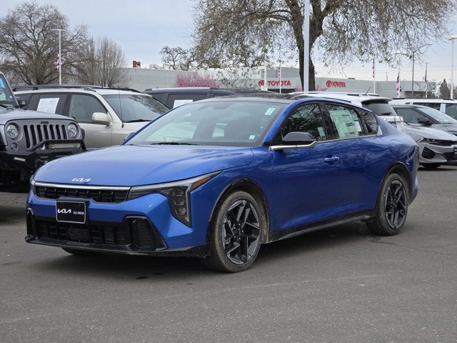 2025 Kia K4 GT-Line