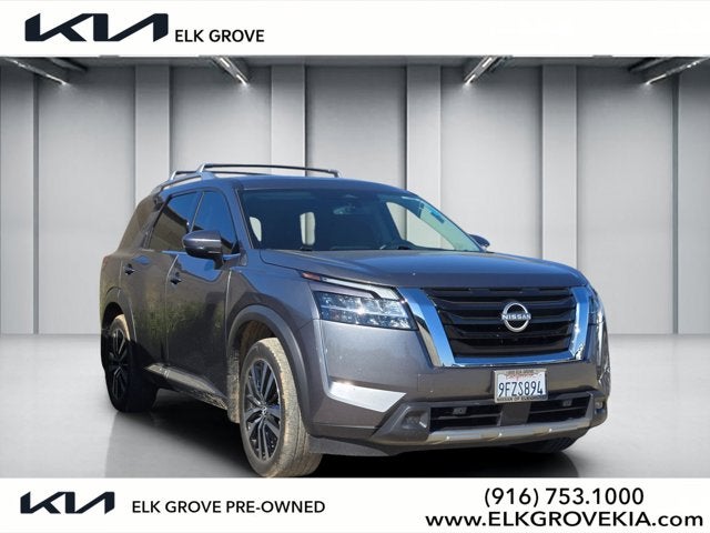 2023 Nissan Pathfinder Platinum