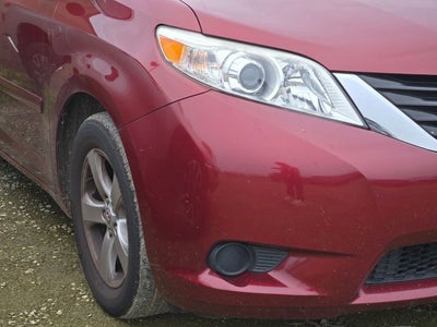 2011 Toyota Sienna LE