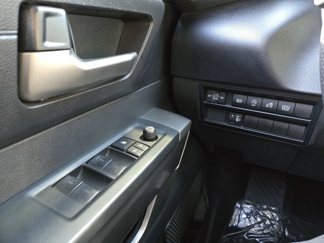 2023 Toyota Tundra 4WD SR5