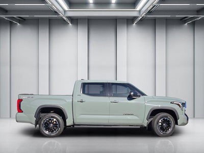 2023 Toyota Tundra 4WD SR5