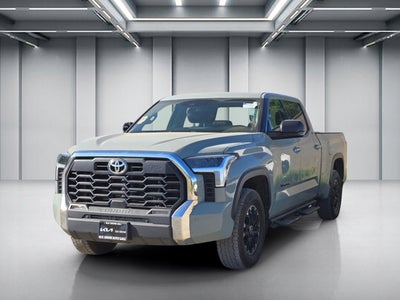 2023 Toyota Tundra 4WD SR5