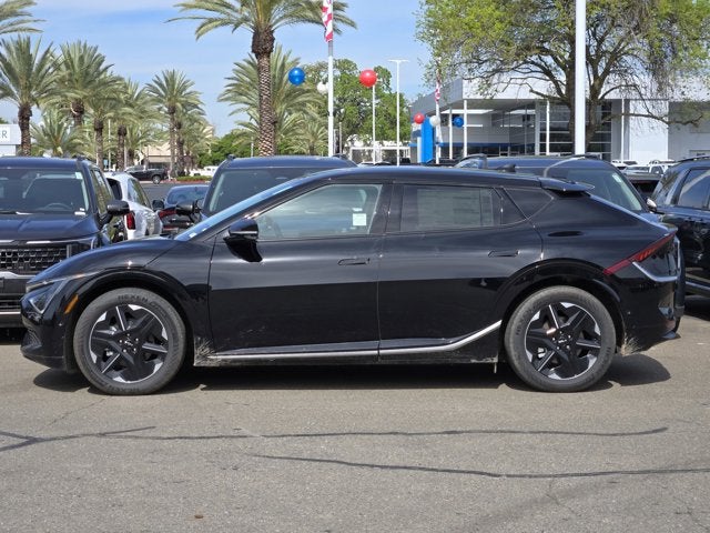 2025 Kia EV6 Wind