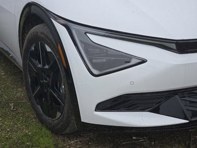 2025 Kia EV6 Wind