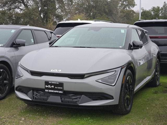 2025 Kia EV6 Wind
