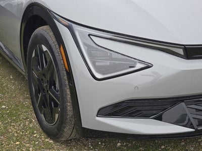 2025 Kia EV6 Wind