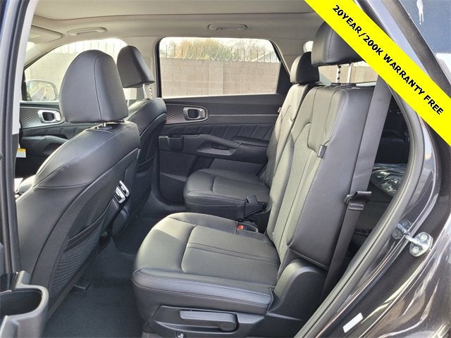 2025 Kia Sorento SX