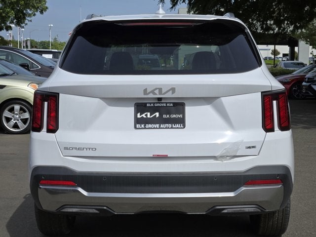 2025 Kia Sorento S