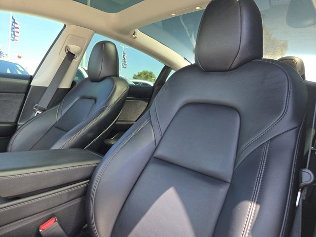 2023 Tesla Model 3 RWD