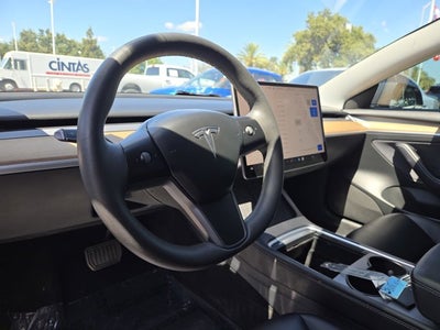 2023 Tesla Model 3 RWD