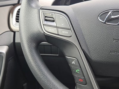 2017 Hyundai Santa Fe SE