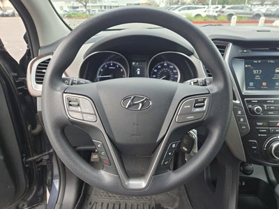 2017 Hyundai Santa Fe SE
