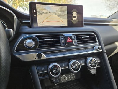 2022 Genesis G70 2.0T