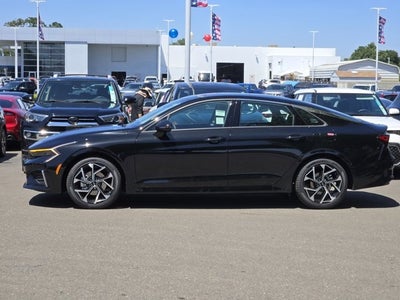 2025 Kia K5 EX