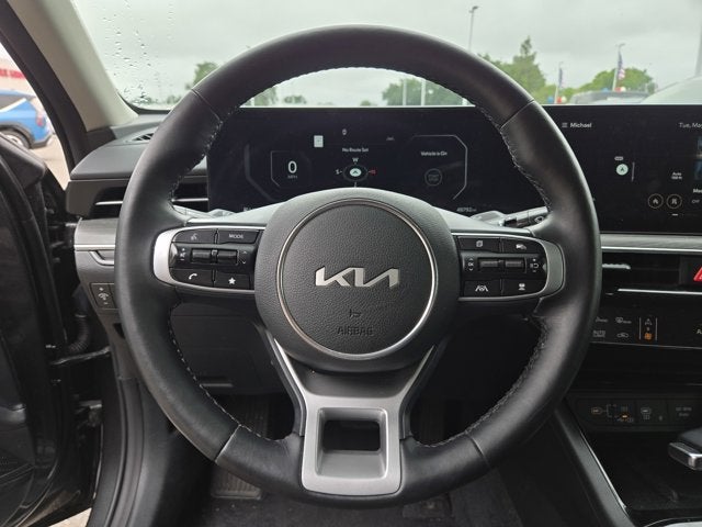 2025 Kia K5 EX