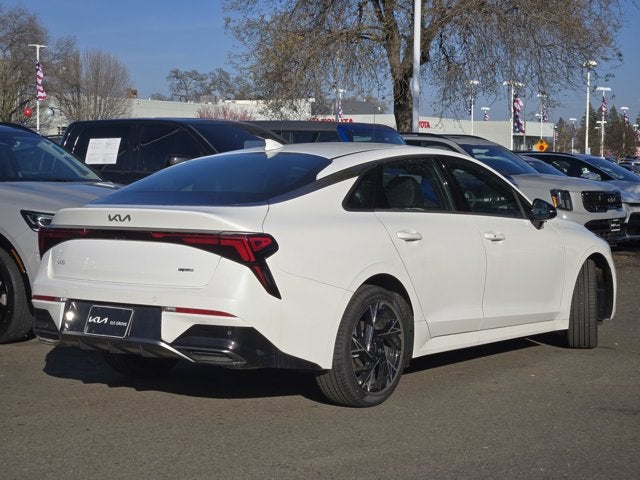 2025 Kia K5 GT-Line