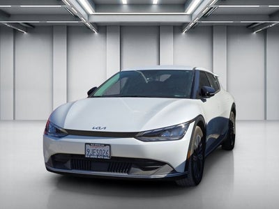 2023 Kia EV6 Light