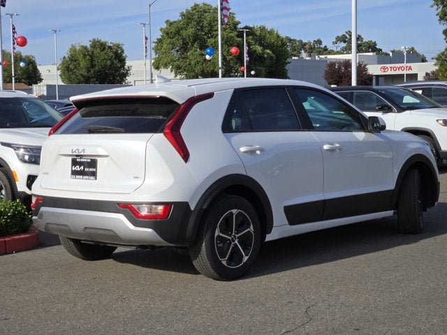 2026 Kia Niro LX