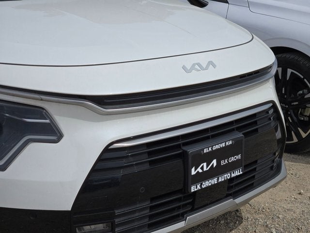 2023 Kia Niro SX