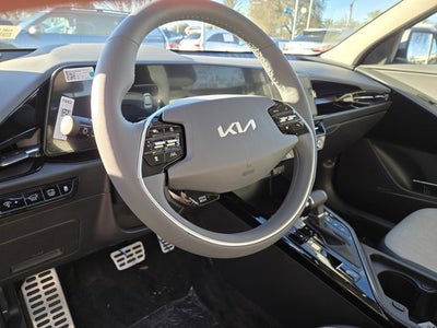 2025 Kia Niro SX Touring