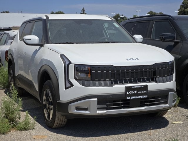 2027 Kia Seltos LX
