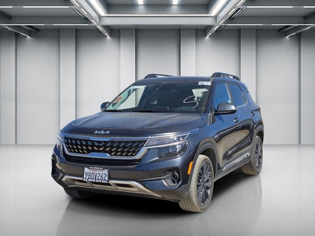 2022 Kia Seltos Nightfall