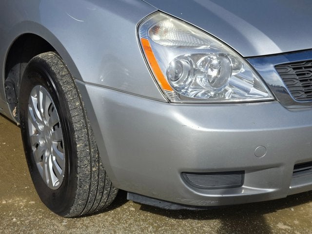 2012 Kia Sedona LX