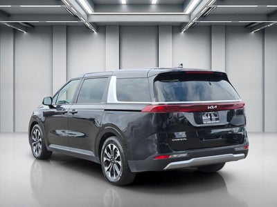 2024 Kia Carnival EX